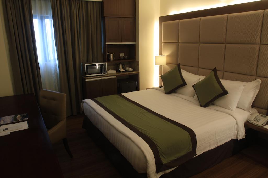 Santomas Suites Santo Tomas Room photo